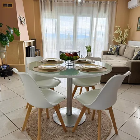 Hébergement de vacances Maison De La PalaiónTsiflíkion