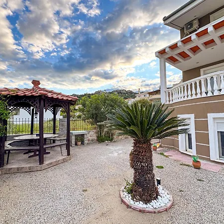 Maison De La Hébergement de vacances PalaiónTsiflíkion