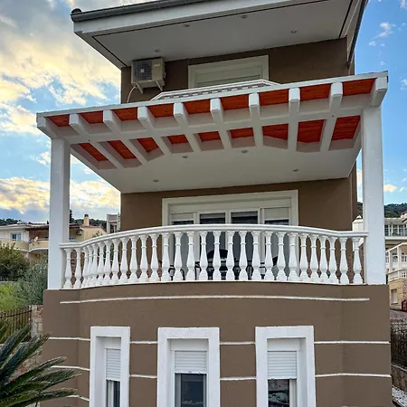 Hébergement de vacances Maison De La
